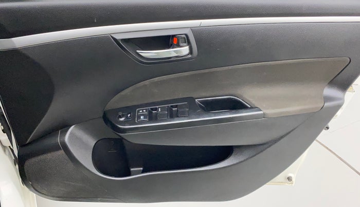 2016 Maruti Swift VXI O, Petrol, Manual, 98,250 km, Driver Side Door Panels Control