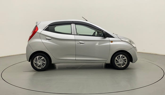 2017 Hyundai Eon ERA +, Petrol, Manual, 52,120 km, Right Side View