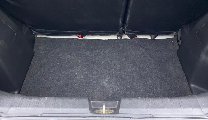 2016 Maruti Baleno DELTA PETROL 1.2, Petrol, Manual, 68,242 km, Boot Inside