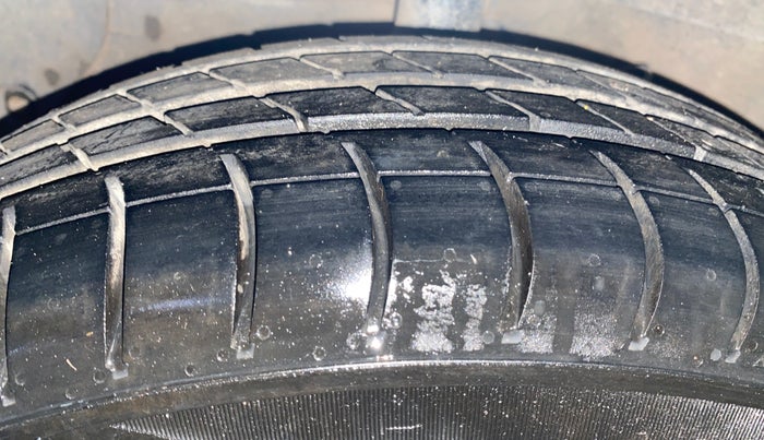 2021 Hyundai GRAND I10 NIOS SPORTZ AMT 1.2 KAPPA VTVT, Petrol, Automatic, 53,321 km, Left Front Tyre Tread