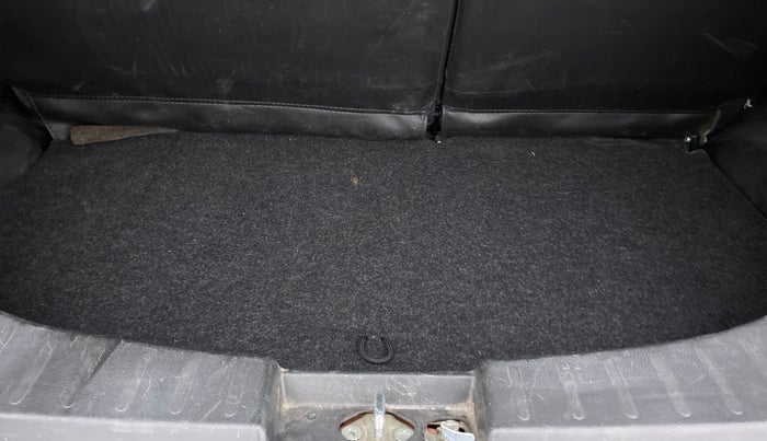 2014 Maruti Wagon R 1.0 LXI, Petrol, Manual, 50,684 km, Boot Inside