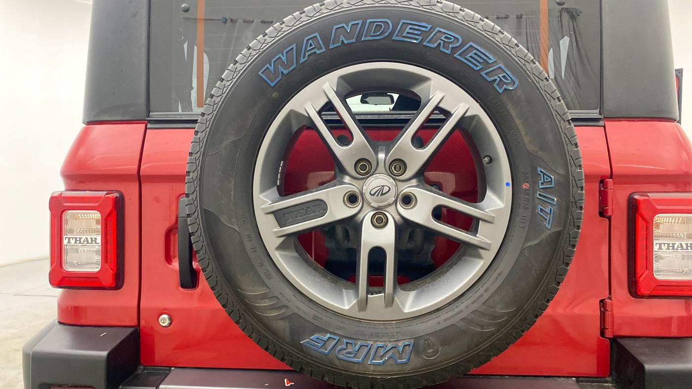 2022 Mahindra Thar LX HT PETROL 4WD MT, Petrol, Manual, 48,437 km, Spare Tyre