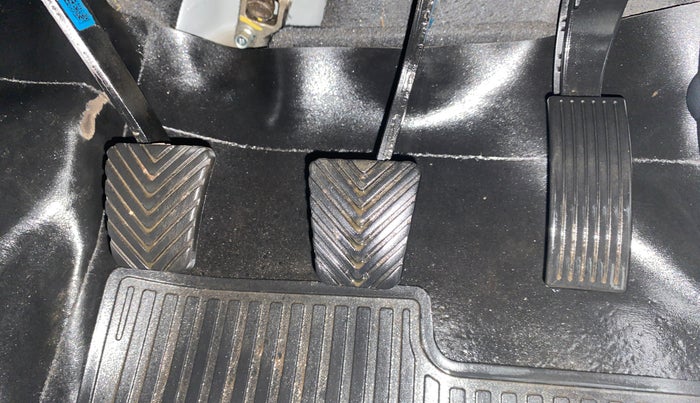 2022 Hyundai NEW I20 SPORTZ 1.2 MT, Petrol, Manual, 24,903 km, Pedals