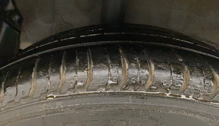 2022 Hyundai NEW I20 SPORTZ 1.2 MT, Petrol, Manual, 24,903 km, Right Rear Tyre Tread