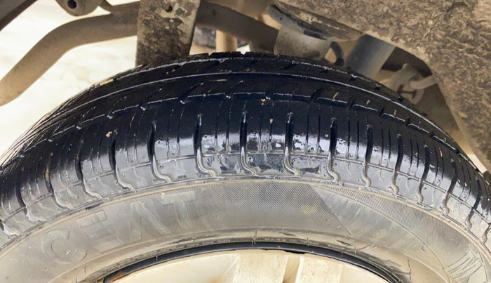 2016 Maruti Alto 800 LXI, Petrol, Manual, 46,384 km, Right Rear Tyre Tread