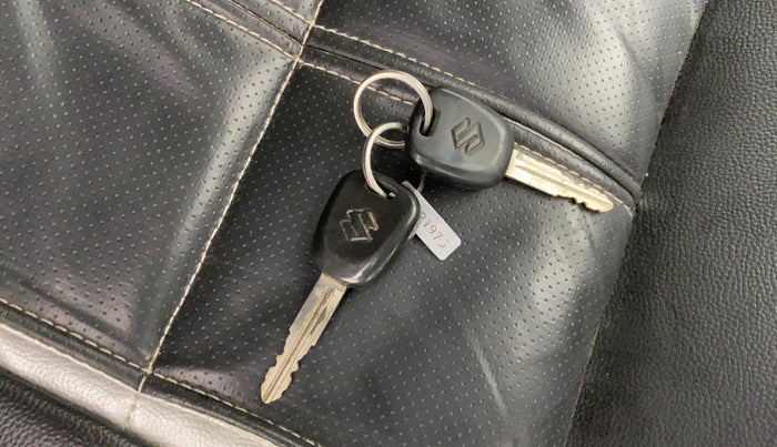 2016 Maruti Alto 800 LXI, Petrol, Manual, 46,384 km, Key Close Up