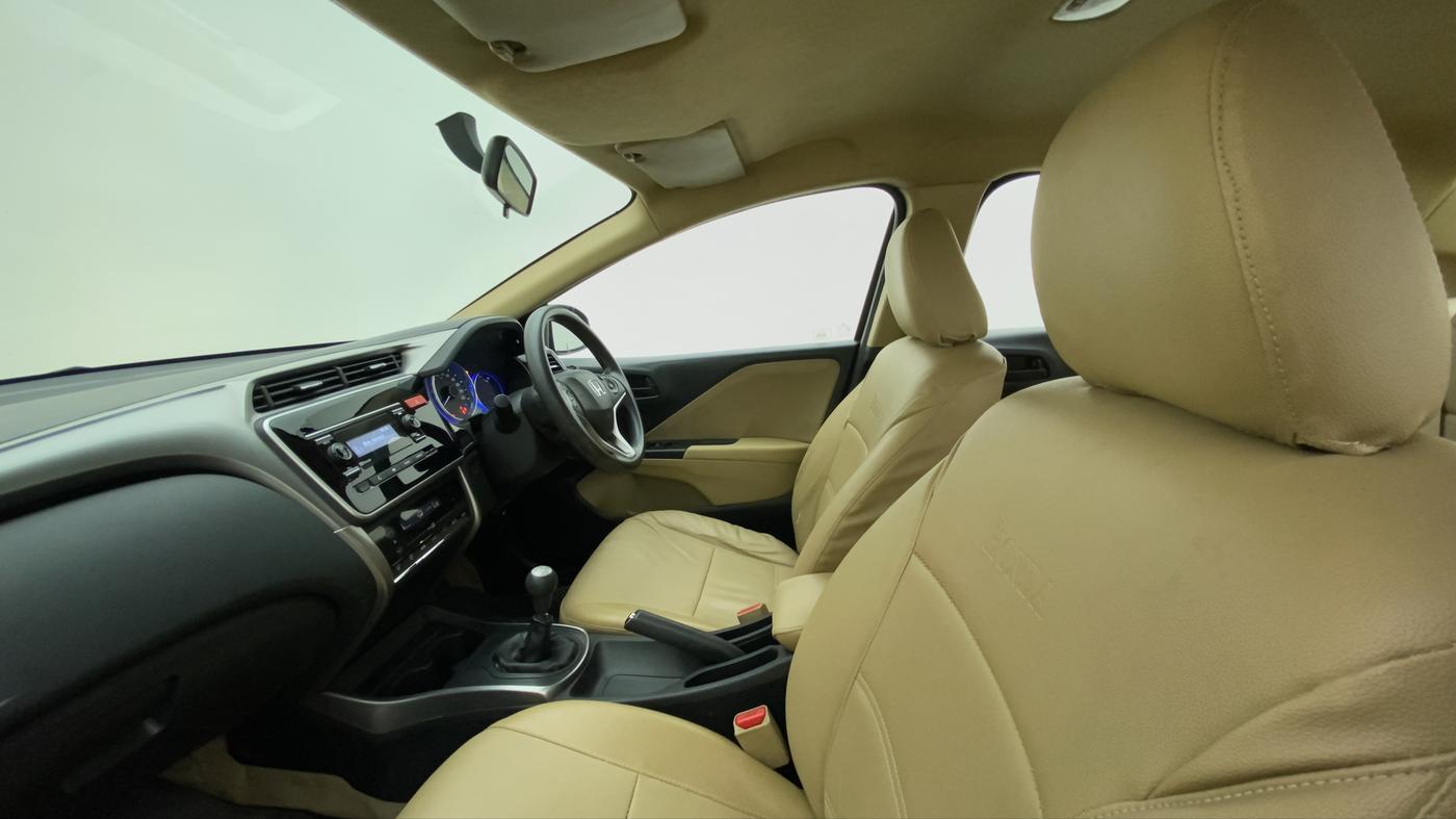 2014 Honda City SV MT PETROL, Petrol, Manual, 46,169 km, Right Side Front Door Cabin