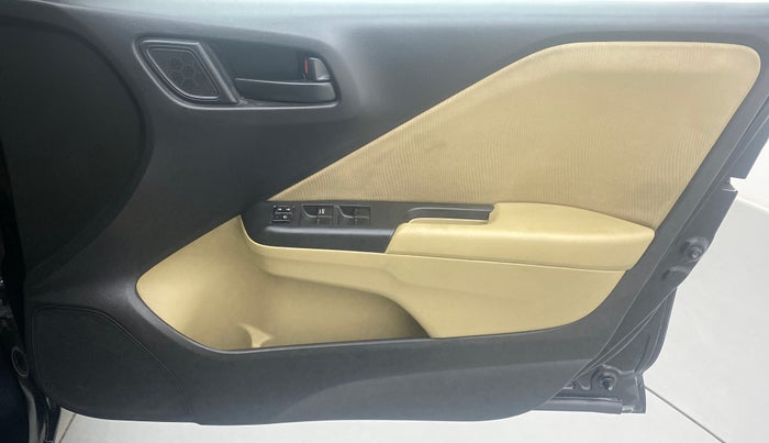 2014 Honda City SV MT PETROL, Petrol, Manual, 46,169 km, Driver Side Door Panels Control