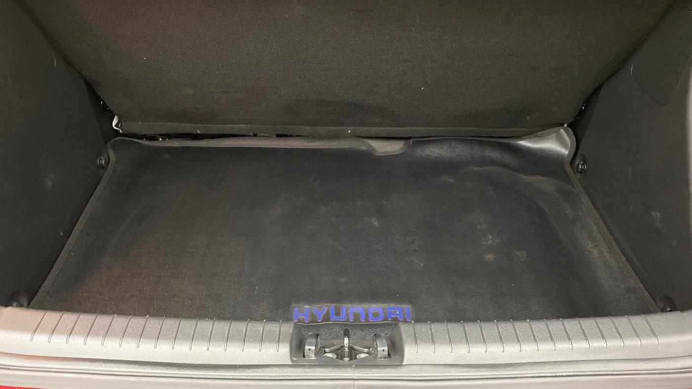 2019 Hyundai Elite i20 ASTA 1.2 (O), Petrol, Manual, 20,822 km, Boot Inside