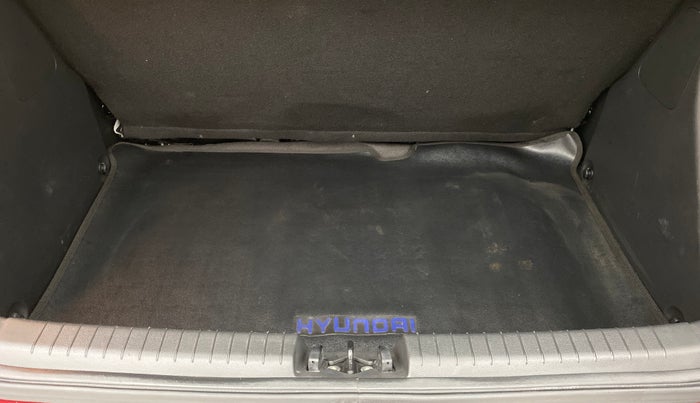 2019 Hyundai Elite i20 ASTA 1.2 (O), Petrol, Manual, 20,822 km, Boot Inside