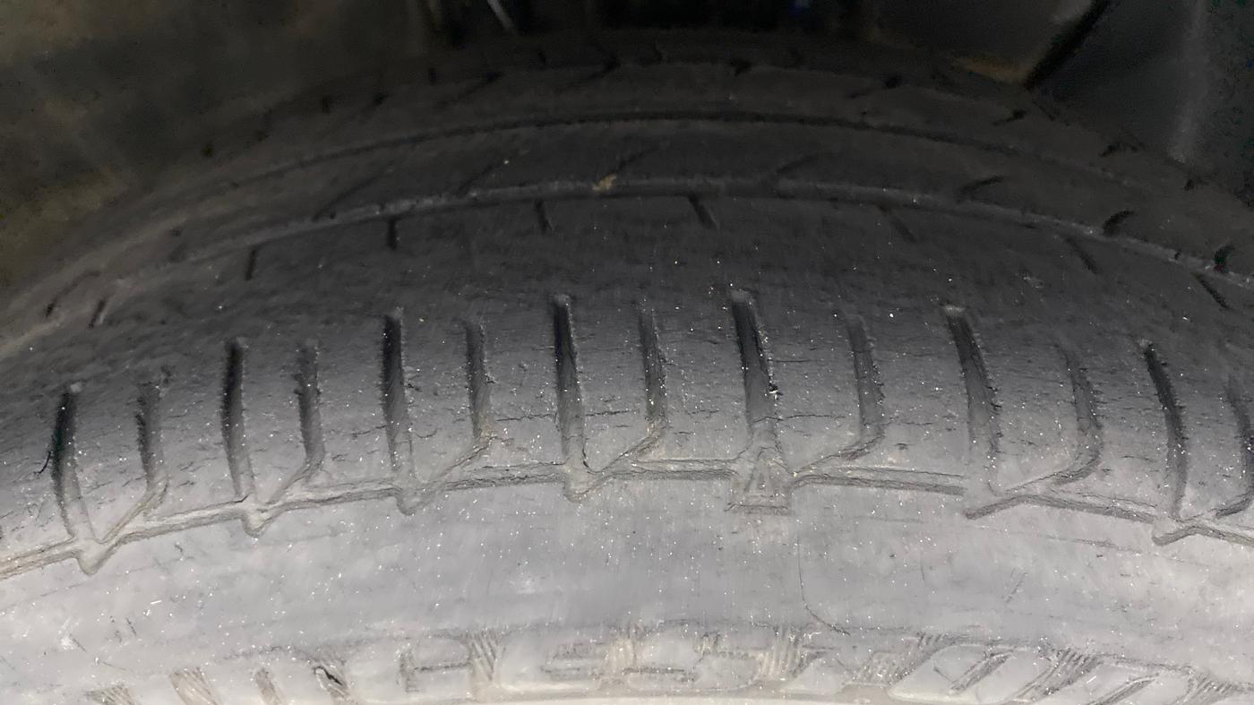 2017 Hyundai i20 Active 1.2 SX, Petrol, Manual, 61,721 km, Right Front Tyre Tread