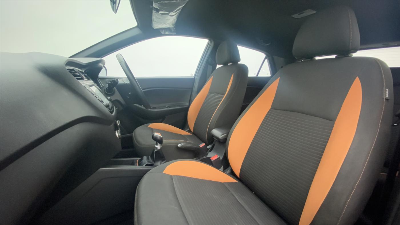 2017 Hyundai i20 Active 1.2 SX, Petrol, Manual, 61,721 km, Right Side Front Door Cabin