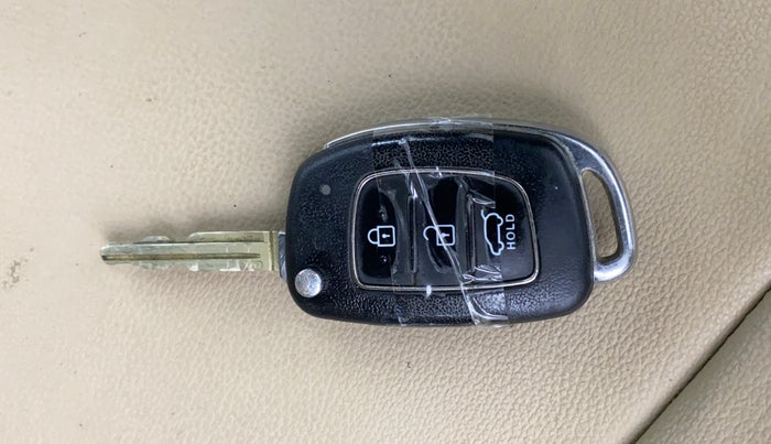 2022 Hyundai NEW I20 MAGNA 1.2 MT, Petrol, Manual, 51,714 km, Key Close Up