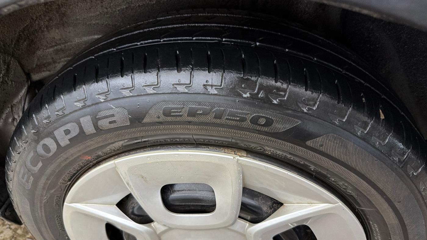 2022 Maruti IGNIS DELTA 1.2 AMT, Petrol, Automatic, 28,472 km, Left Rear Tyre Tread
