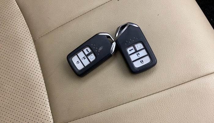 2021 Honda City 1.5L I-VTEC ZX CVT, Petrol, Automatic, 37,632 km, Key Close Up
