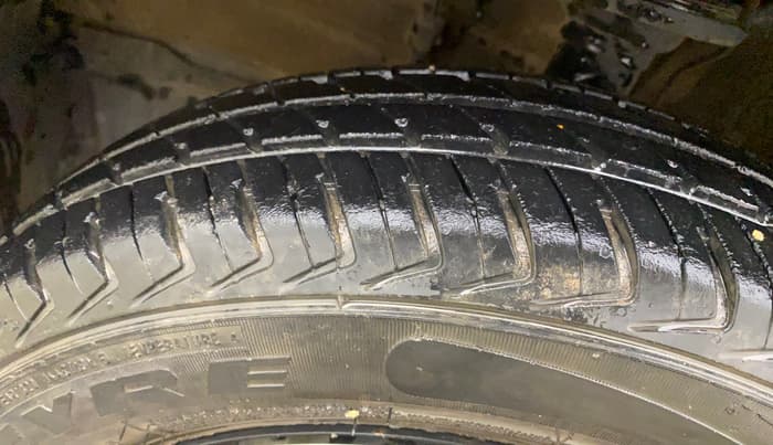 2022 Maruti Alto K10 VXI, Petrol, Manual, 36,379 km, Left Front Tyre Tread