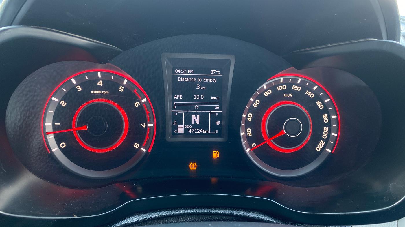 2021 Mahindra XUV300 W8 (O) 1.2 PETROL, Petrol, Manual, 47,115 km, Odometer Image