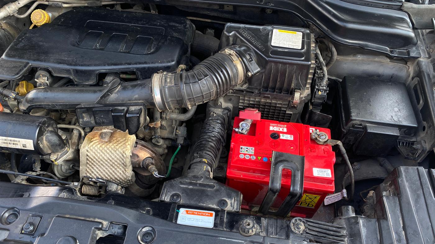 2021 Mahindra XUV300 W8 (O) 1.2 PETROL, Petrol, Manual, 47,115 km, Engine View - Left
