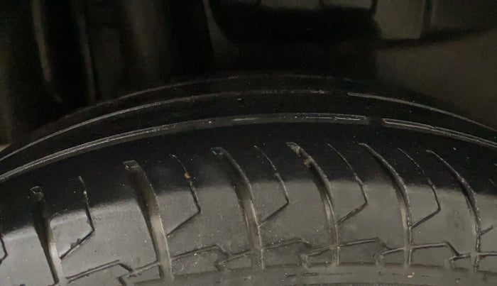 2022 Maruti Swift VXI, Petrol, Manual, 56,362 km, Right Rear Tyre Tread