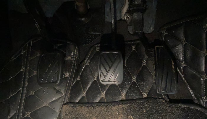 2022 Maruti Swift VXI, Petrol, Manual, 56,362 km, Pedals