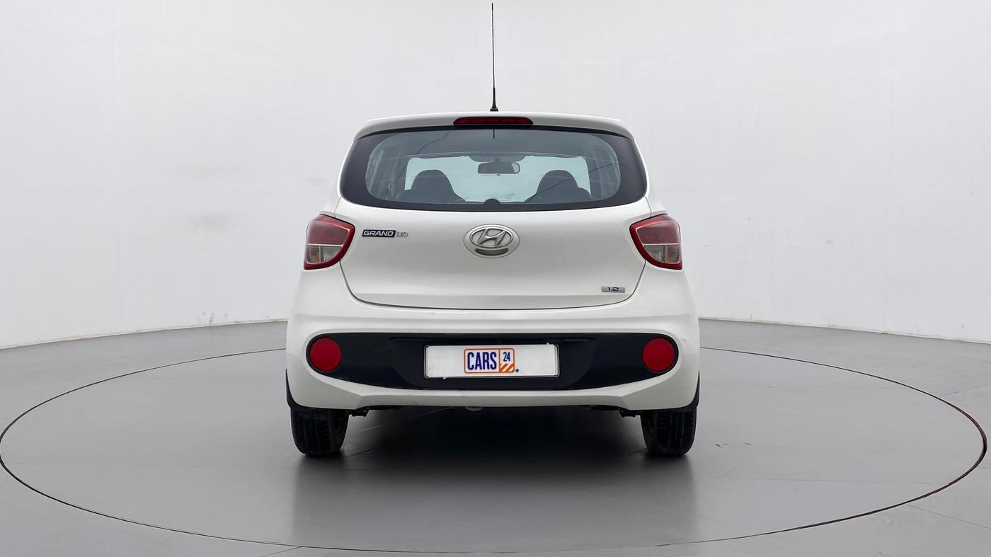 2017 Hyundai Grand i10 MAGNA 1.2 KAPPA VTVT, Petrol, Manual, 27,431 km, Back/Rear