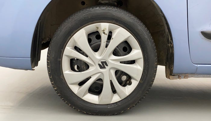 2011 Maruti Wagon R 1.0 VXI, Petrol, Manual, 53,178 km, Left Front Wheel