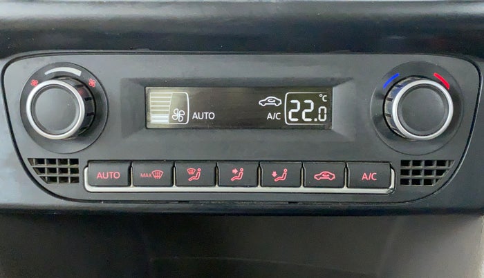 2014 Volkswagen Vento HIGHLINE 1.2 TSI AT, Petrol, Automatic, 76,696 km, Automatic Climate Control