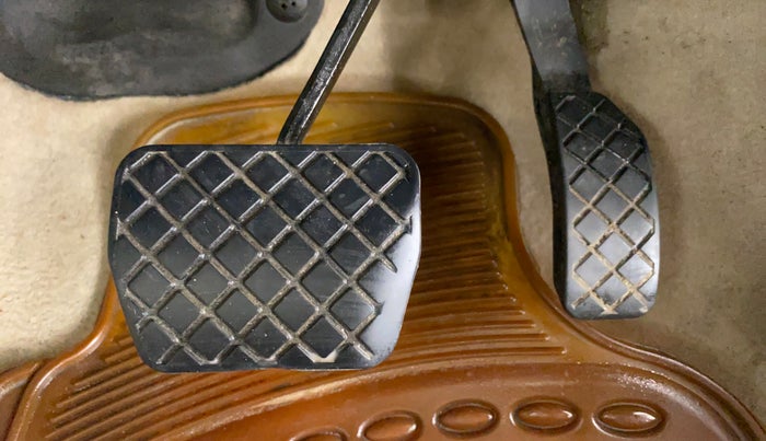 2014 Volkswagen Vento HIGHLINE 1.2 TSI AT, Petrol, Automatic, 76,696 km, Pedals