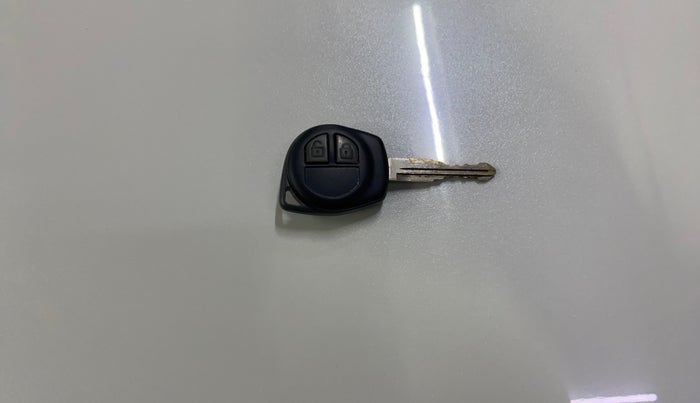 2014 Maruti Swift Dzire VXI, Petrol, Manual, 89,040 km, Key Close Up