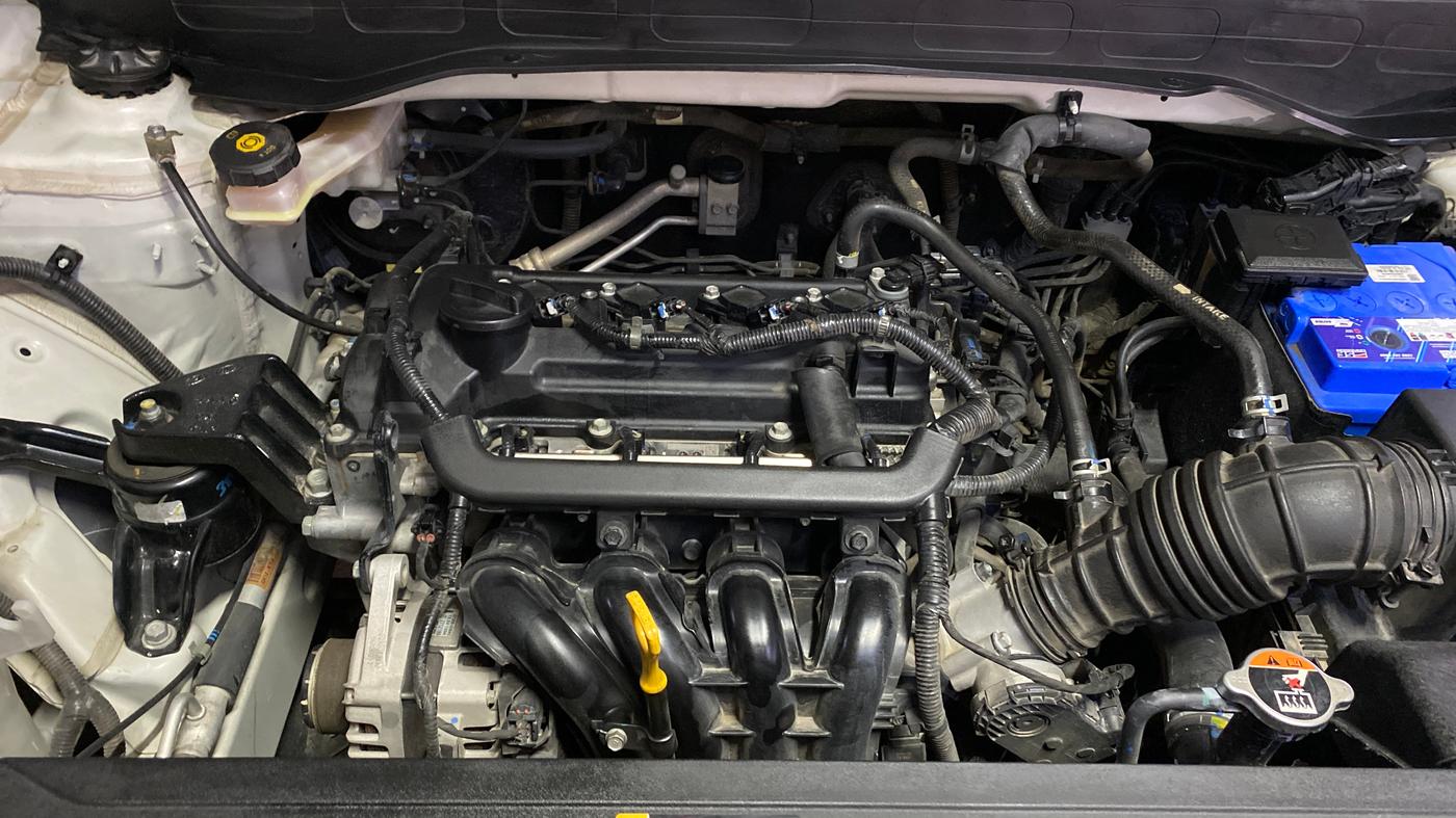 2023 Hyundai VENUE S 1.2, Petrol, Manual, 40,588 km, Engine View
