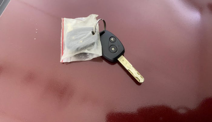 2014 Honda Mobilio 1.5L I-VTEC V, Petrol, Manual, 57,218 km, Key Close Up