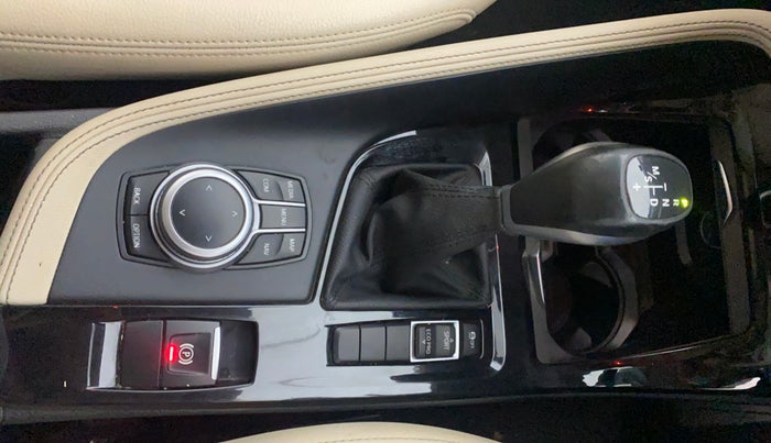 2019 BMW X1 sDrive 20d x Line, Diesel, Automatic, 87,219 km, Gear Lever