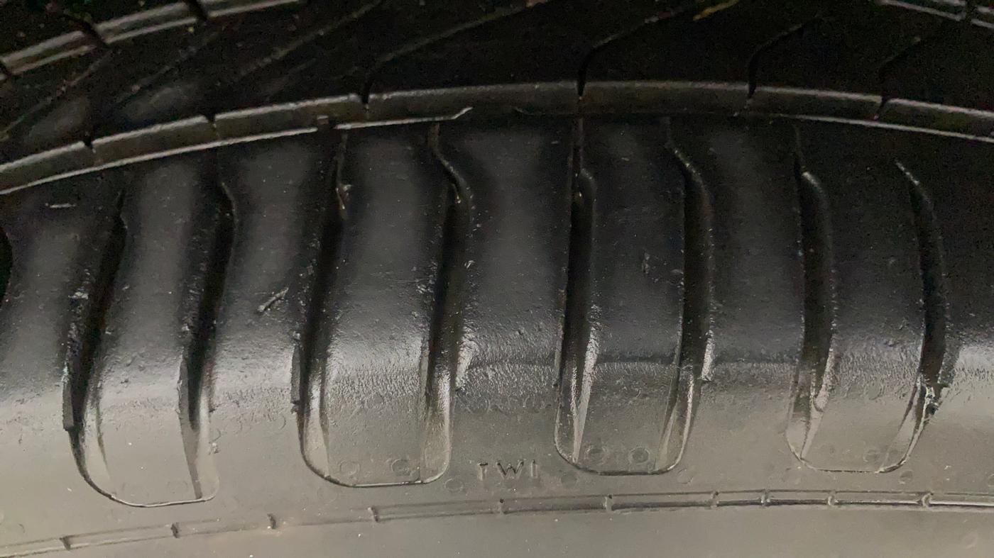 2019 BMW X1 sDrive 20d x Line, Diesel, Automatic, 87,219 km, Right Front Tyre Tread