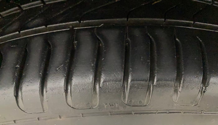 2019 BMW X1 sDrive 20d x Line, Diesel, Automatic, 87,219 km, Right Front Tyre Tread