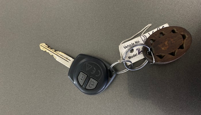 2020 Maruti Swift VXI, Petrol, Manual, 59,556 km, Key Close Up