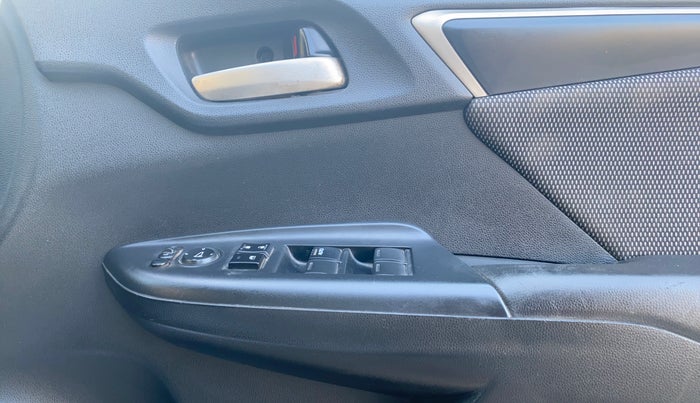 2019 Honda WR-V 1.2L I-VTEC VX MT, Petrol, Manual, 46,400 km, Driver Side Door Panels Control