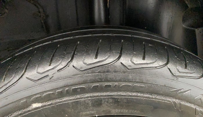 2022 Tata ALTROZ XZ PLUS PETROL DARK EDITION, Petrol, Manual, 49,704 km, Left Rear Tyre Tread