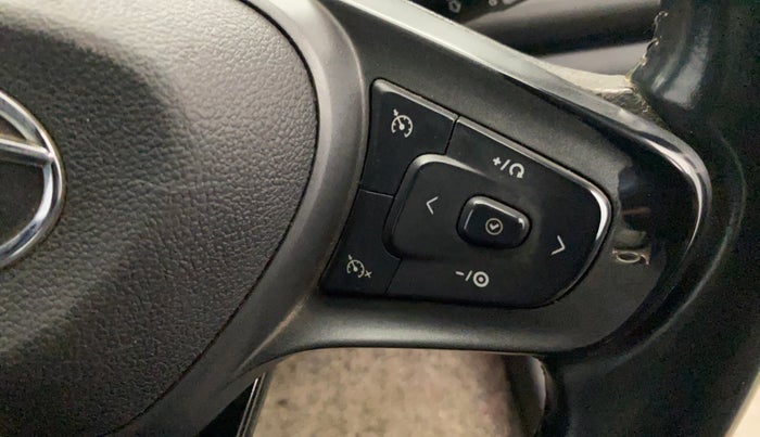 2022 Tata ALTROZ XZ PLUS PETROL DARK EDITION, Petrol, Manual, 49,704 km, Adaptive Cruise Control