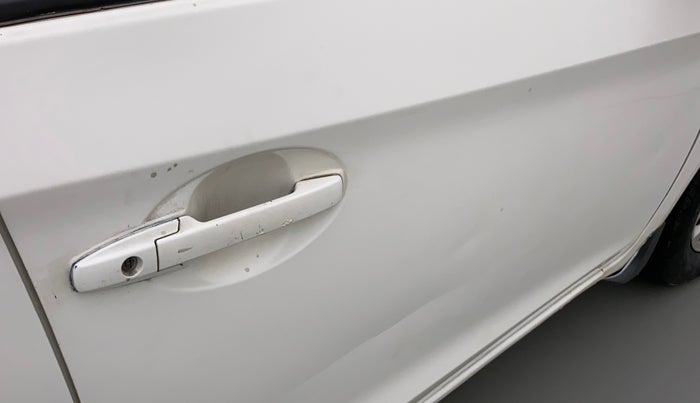 2013 Honda Amaze 1.2L I-VTEC VX, Petrol, Manual, 76,355 km, Driver-side door - Minor scratches