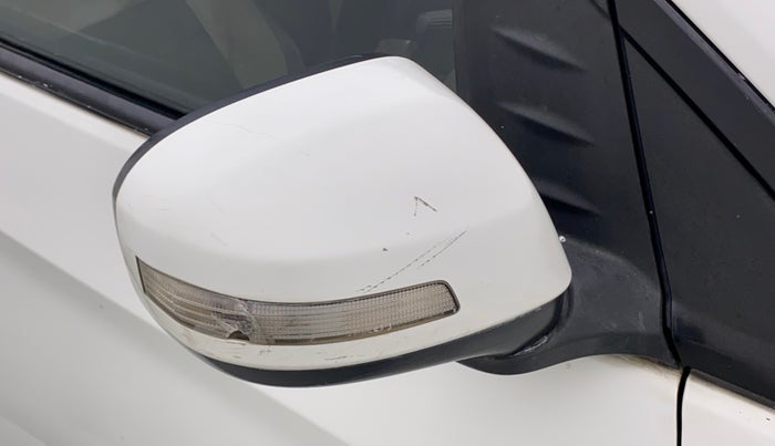 2013 Honda Amaze 1.2L I-VTEC VX, Petrol, Manual, 76,355 km, Right rear-view mirror - Minor scratches