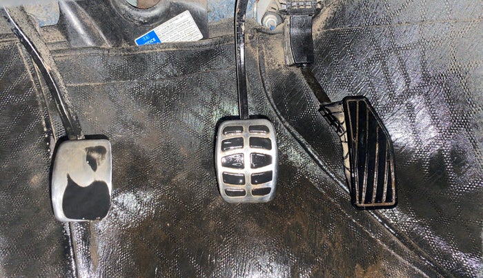 2018 Maruti Baleno DELTA PETROL 1.2, Petrol, Manual, 88,861 km, Pedals