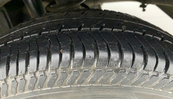 2016 Maruti Alto K10 VXI, Petrol, Manual, 24,863 km, Left Rear Tyre Tread