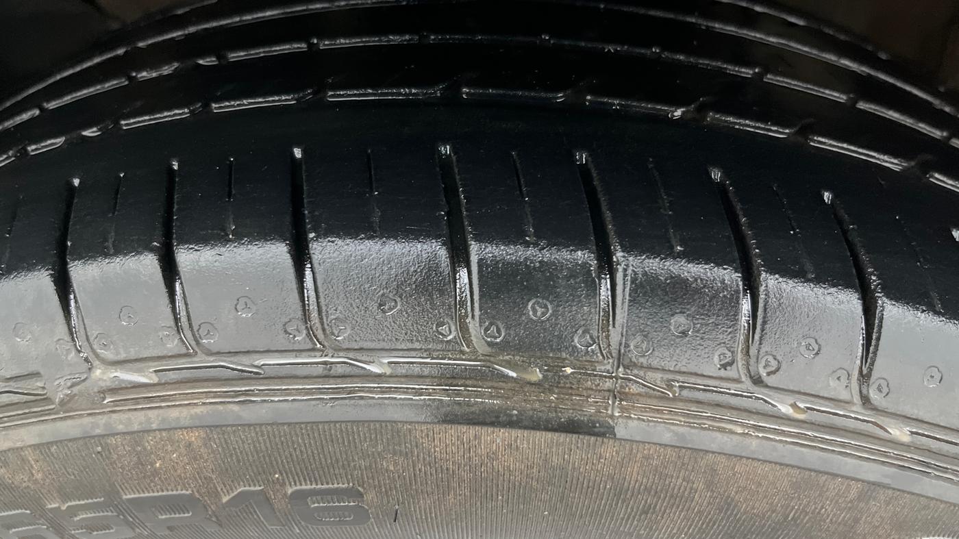 2022 KIA SELTOS HTK 1.5 PETROL, Petrol, Manual, 33,872 km, Left Front Tyre Tread