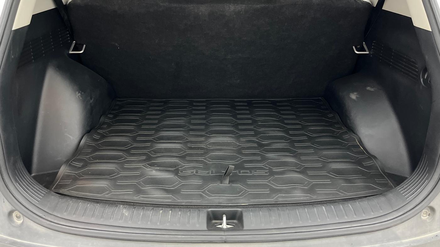 2022 KIA SELTOS HTK 1.5 PETROL, Petrol, Manual, 33,872 km, Boot Inside