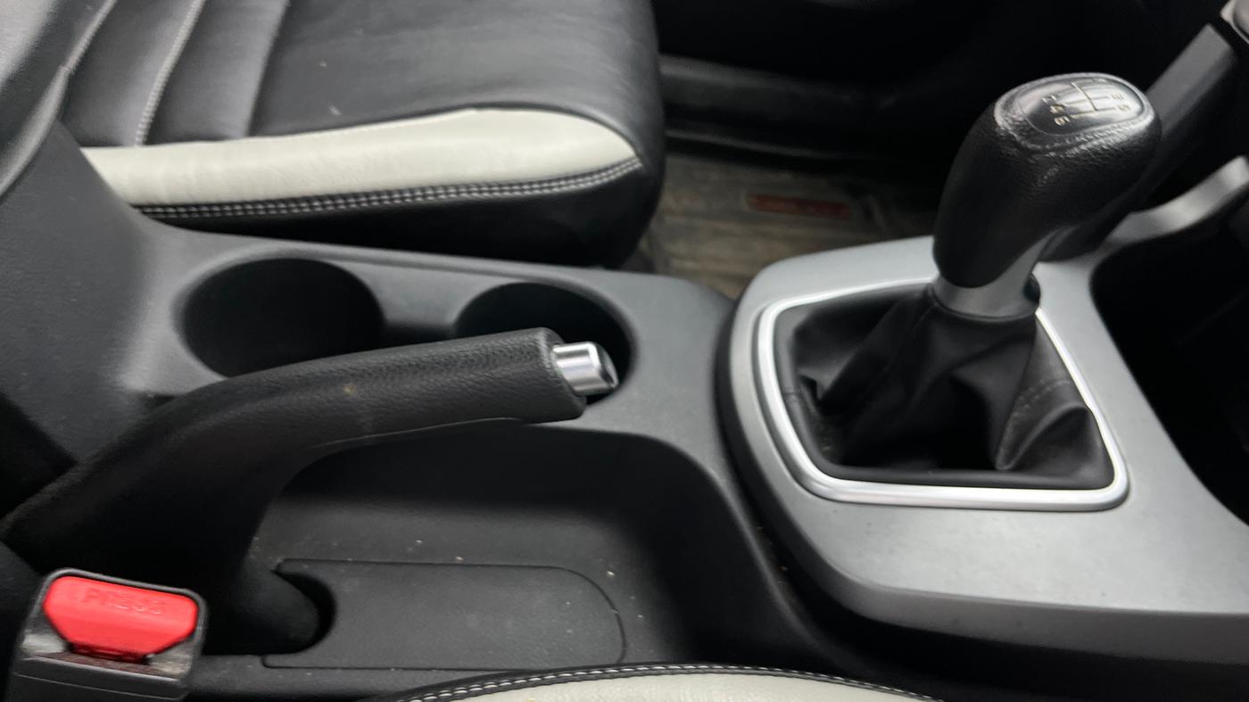 2022 KIA SELTOS HTK 1.5 PETROL, Petrol, Manual, 33,872 km, Gear Lever