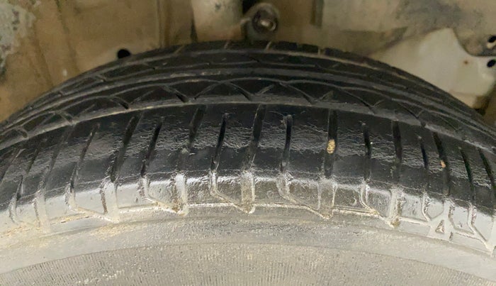 2019 Honda Amaze 1.2L I-VTEC S, Petrol, Manual, 40,305 km, Right Front Tyre Tread