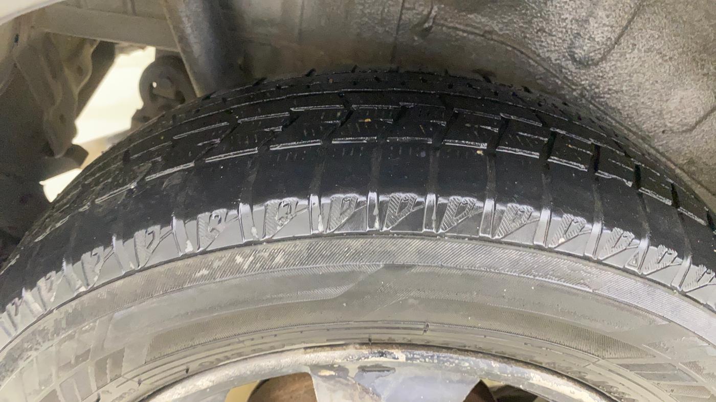 2016 Maruti Wagon R 1.0 VXI, Petrol, Manual, 1,08,656 km, Right Rear Tyre Tread