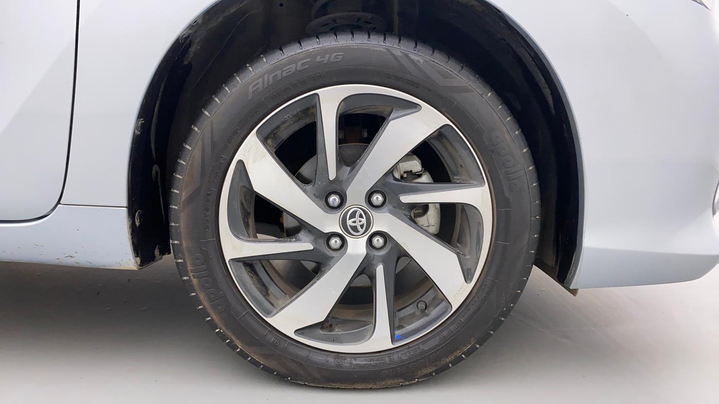 2022 Toyota Glanza V AMT, Petrol, Automatic, 12,089 km, Right Front Wheel