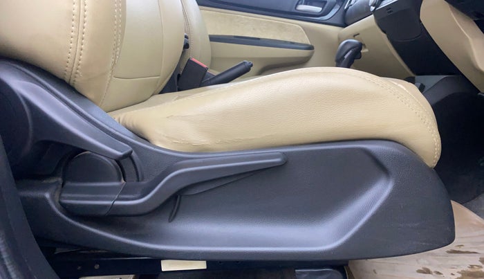 2018 Honda Amaze 1.2L I-VTEC V CVT, Petrol, Automatic, 73,767 km, Driver Side Adjustment Panel