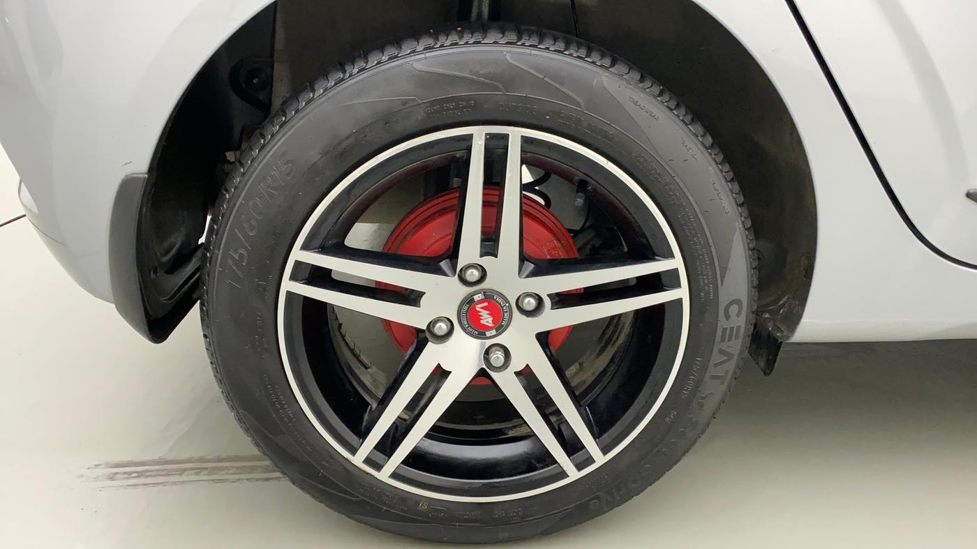 2021 Hyundai GRAND I10 NIOS SPORTZ 1.2 KAPPA VTVT, Petrol, Manual, 22,222 km, Right Rear Wheel